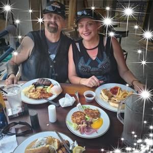 Meet your Posher, Ray